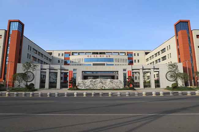 <a href='http://www.waterpumpschina.com/tags/第二完全學(xué)校/' target='_blank'><u>南陽(yáng)市第二完全學(xué)校</u></a>高中部